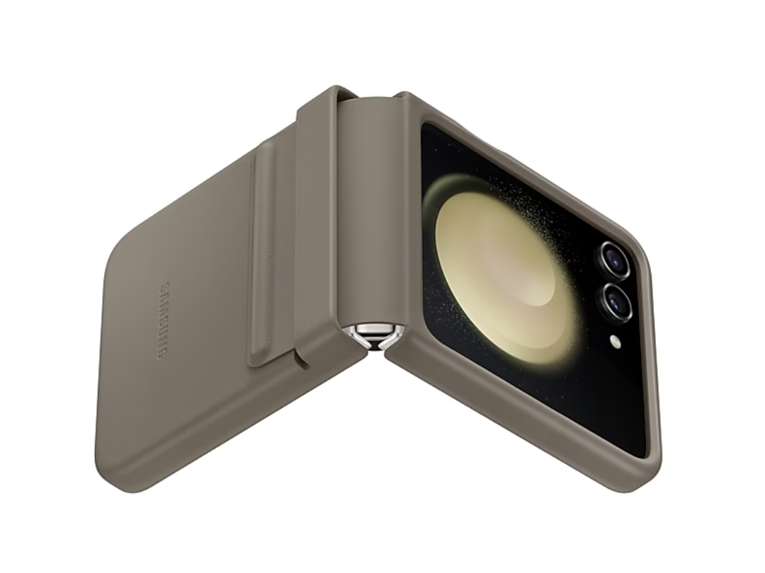 Buy Samsung Galaxy Z Flip5 Eco-Leather Flap Case - Etoupe in Qatar Buy Samsung Galaxy Z Flip5 Eco-Leather Flap Case - Etoupe in Qatar